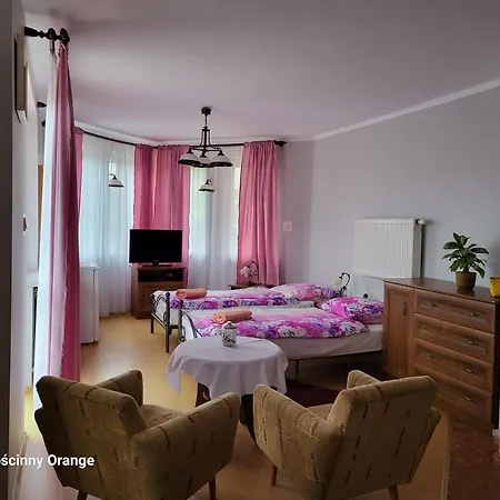 Feriegård Orange *