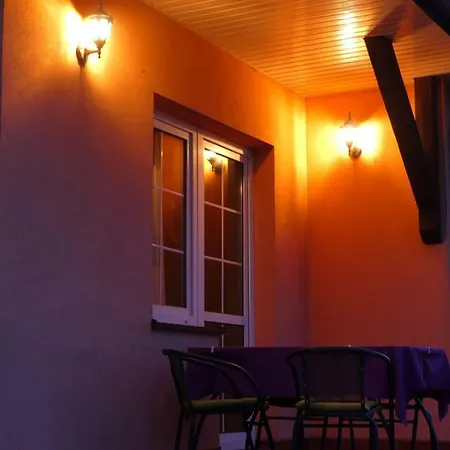 Orange * Wysowa-Zdrój